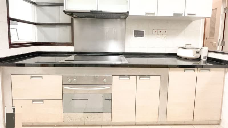 Lakeholmz, 84 Corporation Road, Room Rental, 200 sqft, Condominium For Rent, by Judy Bai, 500148334 - Kitchen - PropertyGuru.com.sg