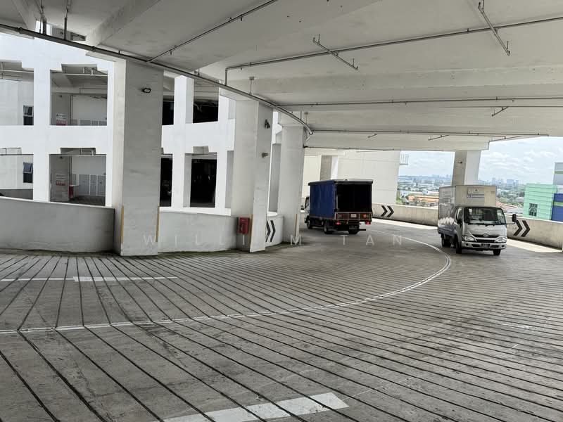 Mandai Connection, 7 Mandai Link, 3,423 sqft, Factory / Workshop (B2) For Sale, by William Tan, 500148358 - Car Park - CommercialGuru.com.sg