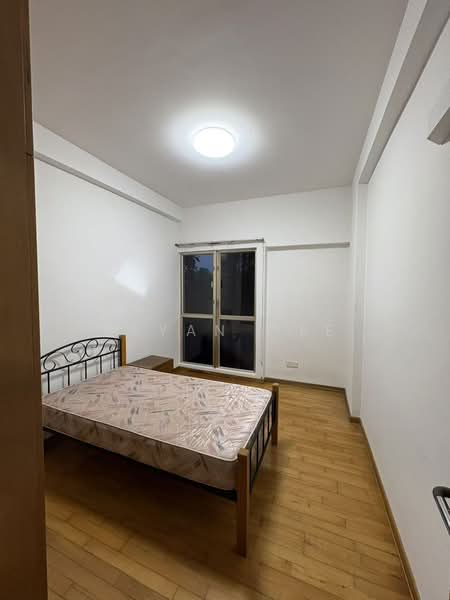 Regent Park, , 2 Bedrooms, 904 sqft, Condominium For Sale, by Bryan Wee, 500148364 - Bedroom - PropertyGuru.com.sg