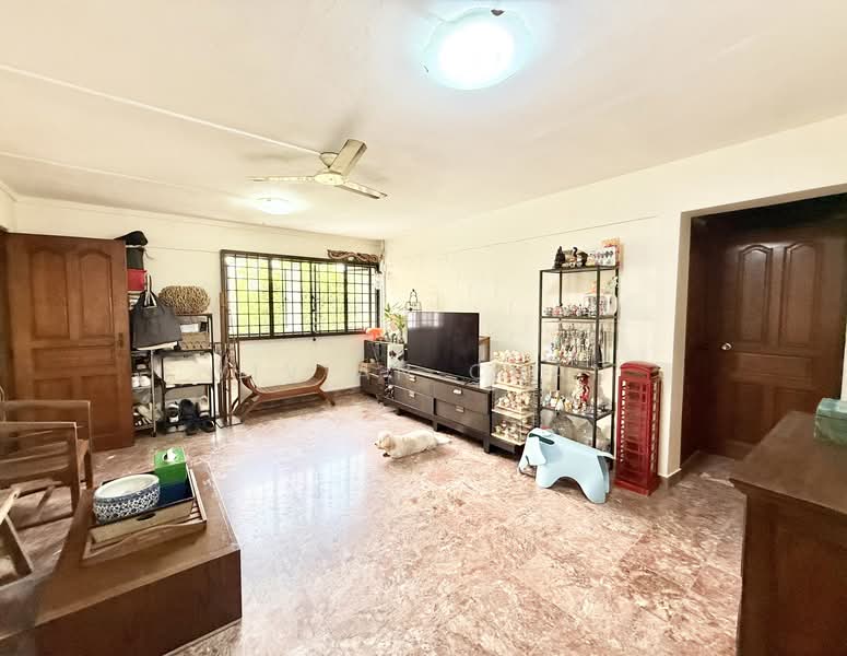 80 Bedok North Road, 80 Bedok North Road, 3 Bedrooms, 979 sqft, HDB Flat For Sale, by VIVIAN Chan, 500148384 - Living Room - PropertyGuru.com.sg