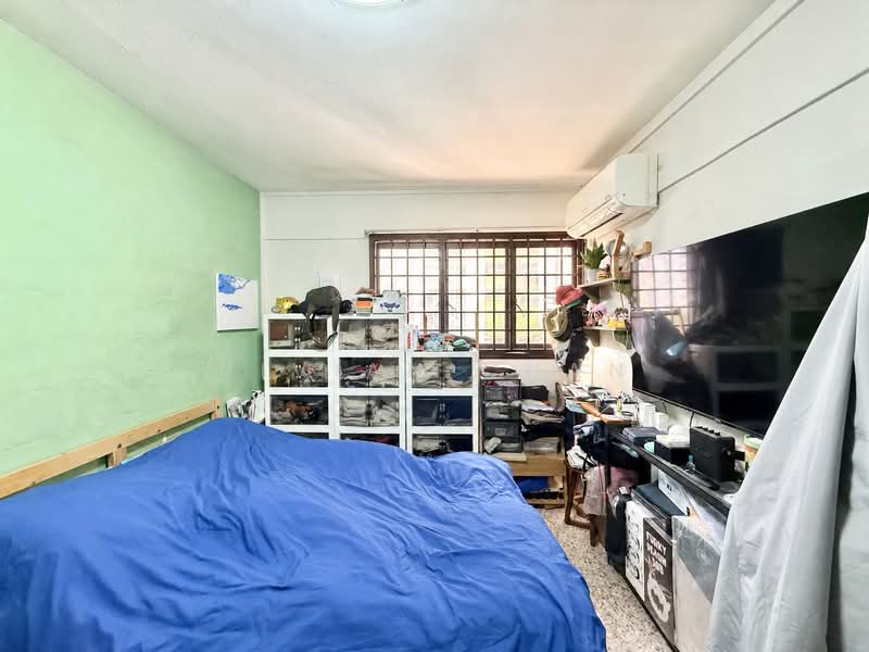 80 Bedok North Road, 80 Bedok North Road, 3 Bedrooms, 979 sqft, HDB Flat For Sale, by VIVIAN Chan, 500148384 - Bedroom - PropertyGuru.com.sg