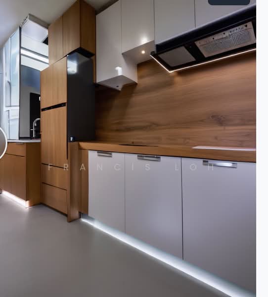 567 Hougang Street 51, 567 Hougang Street 51, 3 Bedrooms, 1,119 sqft, HDB Flat For Sale, by Francis Loh, 500148404 - Kitchen - PropertyGuru.com.sg