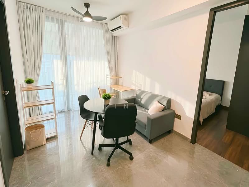 Hyll on Holland, 89 Holland Road, 2 Bedrooms, 570 sqft, Condominium For Sale, by Pristine Lim, 500148408 - Living Room - PropertyGuru.com.sg