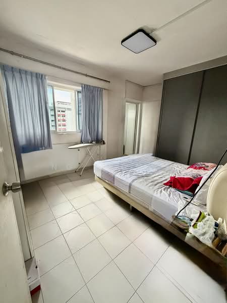 312 Jurong East Street 32, 312 Jurong East Street 32, 3 Bedrooms, 1,119 sqft, HDB Flat For Sale, by Ng Yvonne, 500148414 - Bedroom - PropertyGuru.com.sg