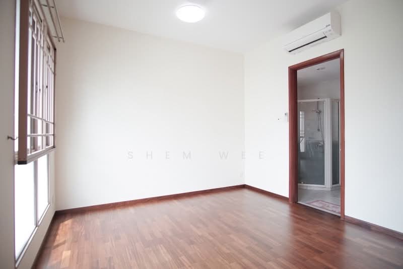 The Rivervale, 1 Rivervale Link, 3 Bedrooms, 1,367 sqft, Executive Condominium For Sale, by Shem Wee, 500148422 - Master bedroom - PropertyGuru.com.sg