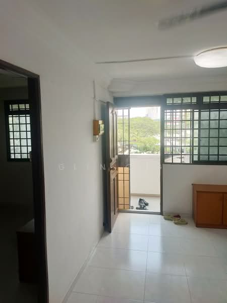 22 Sin Ming Road, 22 Sin Ming Road, 2 Bedrooms, 732 sqft, HDB Flat For Sale, by Glen Ong, 500148429 - Balcony - PropertyGuru.com.sg