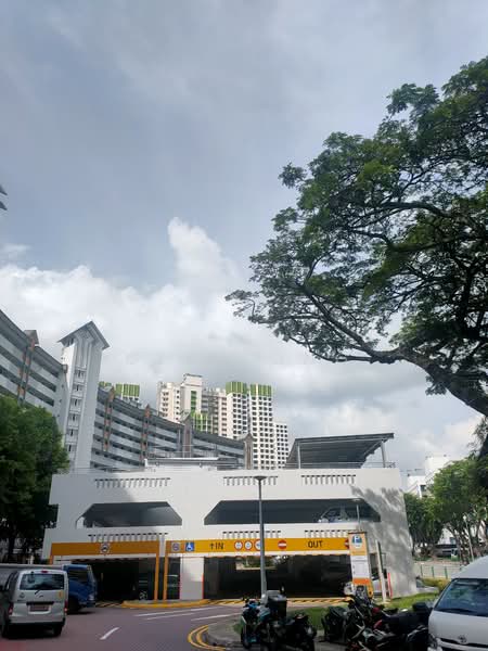 22 Sin Ming Road, 22 Sin Ming Road, 2 Bedrooms, 732 sqft, HDB Flat For Sale, by Glen Ong, 500148429 - Exterior - PropertyGuru.com.sg