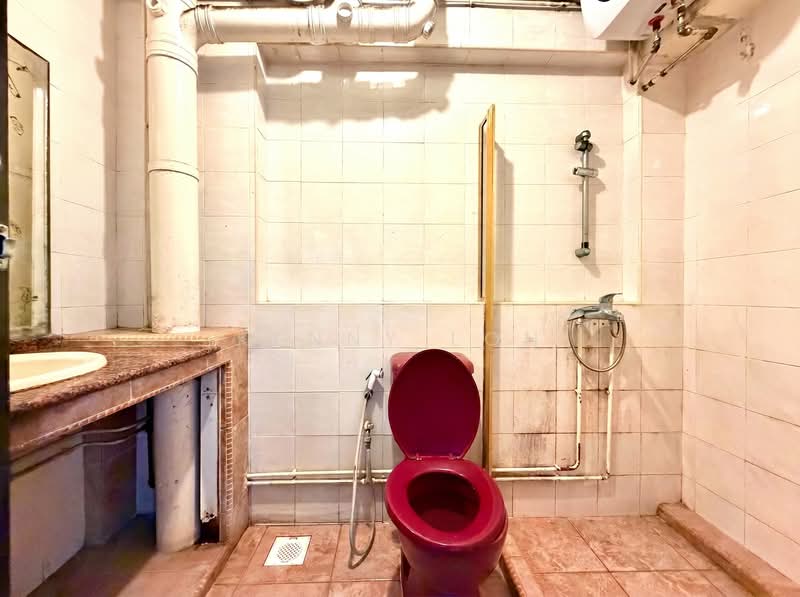 731 Woodlands Circle, 731 Woodlands Circle, 3 Bedrooms, 1,108 sqft, HDB Flat For Sale, by Kenny Loh, 500148433 - Bathroom - PropertyGuru.com.sg