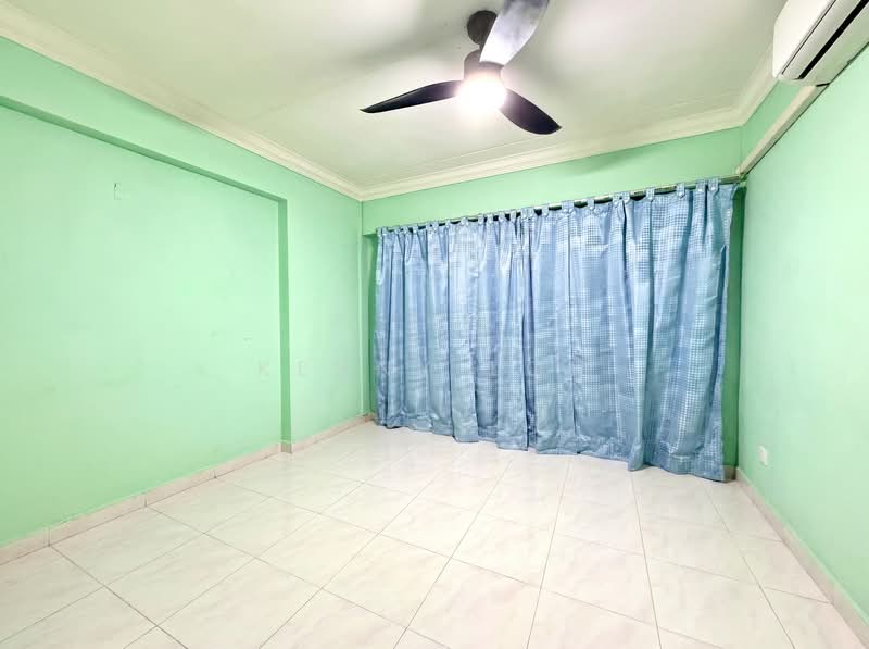 731 Woodlands Circle, 731 Woodlands Circle, 3 Bedrooms, 1,108 sqft, HDB Flat For Sale, by Kenny Loh, 500148433 - Common Bedroom - PropertyGuru.com.sg