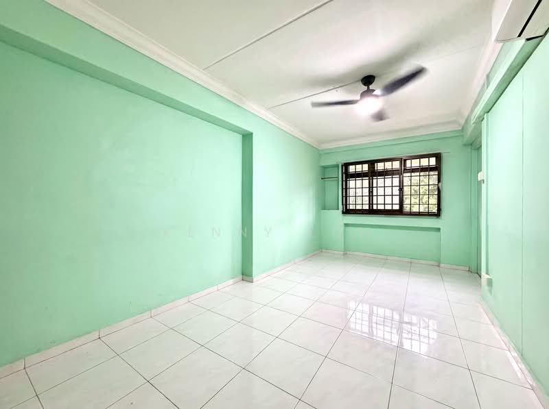 731 Woodlands Circle, 731 Woodlands Circle, 3 Bedrooms, 1,108 sqft, HDB Flat For Sale, by Kenny Loh, 500148433 - Master Bedroom - PropertyGuru.com.sg