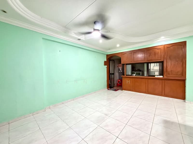 731 Woodlands Circle, 731 Woodlands Circle, 3 Bedrooms, 1,108 sqft, HDB Flat For Sale, by Kenny Loh, 500148433 - Living Room - PropertyGuru.com.sg