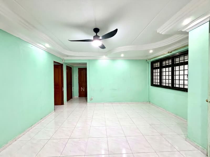 731 Woodlands Circle, 731 Woodlands Circle, 3 Bedrooms, 1,108 sqft, HDB Flat For Sale, by Kenny Loh, 500148433 - Living Room - PropertyGuru.com.sg