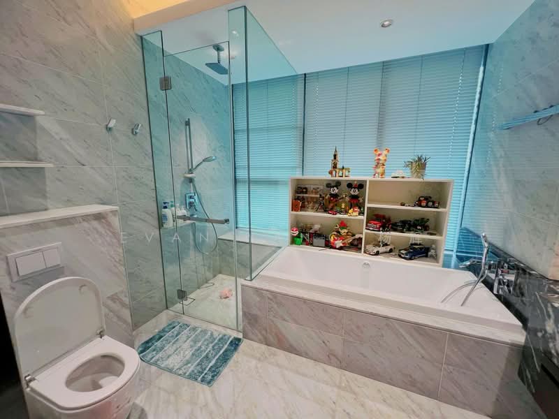 New Futura, 14 Leonie Hill Road, 4 Bedrooms, 2,250 sqft, Condominium For Rent, by Evan Yang 杨辉, 500148453 - Bathroom - PropertyGuru.com.sg