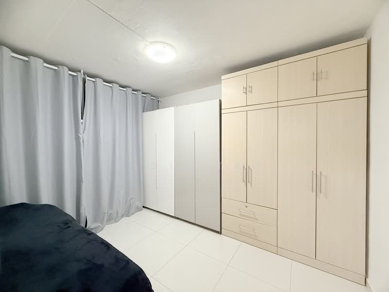 151 Yishun Street 11, 151 Yishun Street 11, 2 Bedrooms, 721 sqft, HDB Flat For Sale, by Elgin Tan, 500148468 - Bedroom - PropertyGuru.com.sg