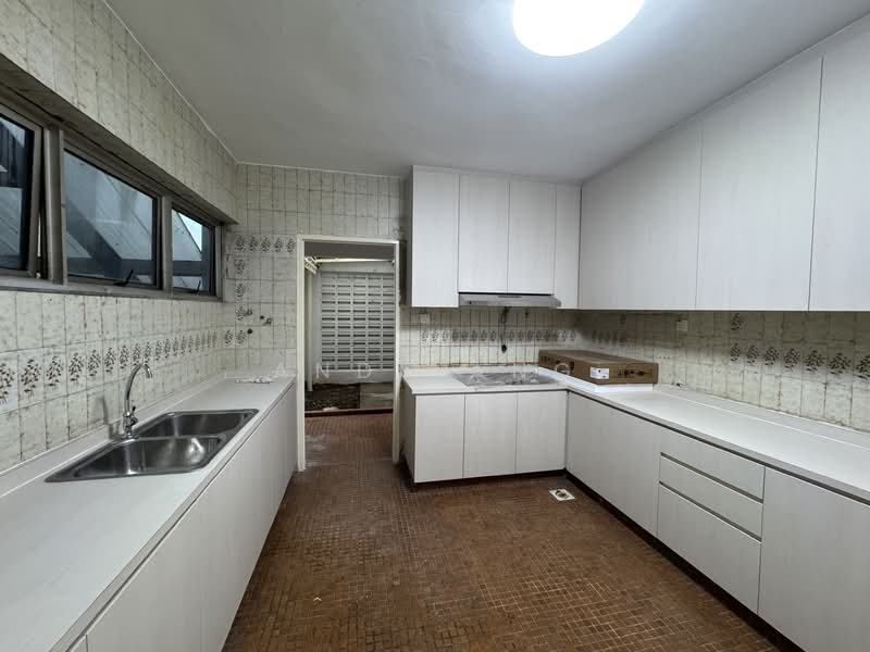 Faber Garden Condominium, 4 Angklong Lane, 3 Bedrooms, 2,200 sqft, Condominium For Rent, by Andy Ang, 500148470 - Kitchen - PropertyGuru.com.sg