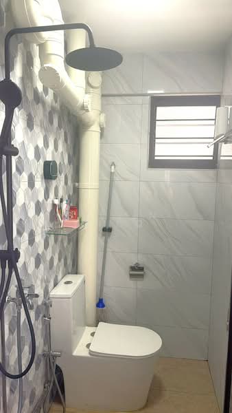 714 Yishun Street 71, 714 Yishun Street 71, Room Rental, 120 sqft, HDB Flat For Rent, by Steven Choo, 500148477 - Bathroom - PropertyGuru.com.sg