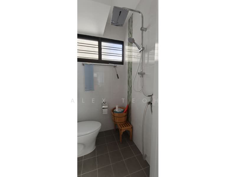 706 Clementi West Street 2, 706 Clementi West Street 2, Room Rental, 100 sqft, HDB Flat For Rent, by Alex Teoh, 500148501 - Bathroom - PropertyGuru.com.sg