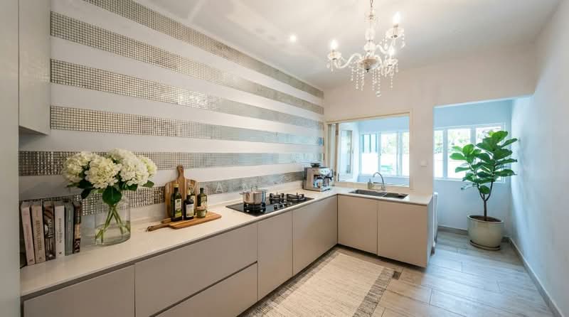 ⭐️⭐️LANDED7772@ $2.Xm 6BR Inter Terrace Steps to Beach & Downtown East D17, , 6 Bedrooms, 3,000 sqft, Terraced House For Sale, by Ivan Chng, 500148504 - Kitchen Reference - PropertyGuru.com.sg
