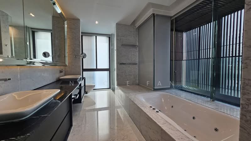 The Nassim, 18 Nassim Hill, 5 Bedrooms, 7,061 sqft, Condominium For Sale, by Nicole Fan, 500148508 - Bathroom - PropertyGuru.com.sg