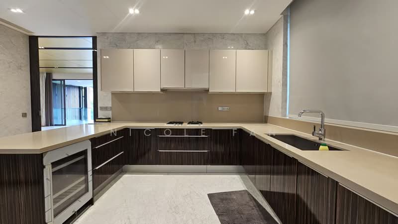 The Nassim, 18 Nassim Hill, 5 Bedrooms, 7,061 sqft, Condominium For Sale, by Nicole Fan, 500148508 - Kitchen - PropertyGuru.com.sg