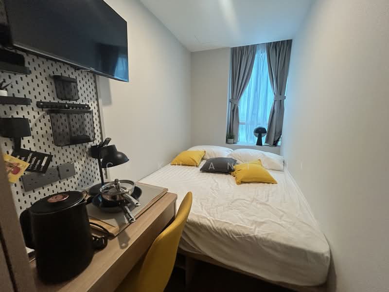 Studio @ RV, , 1 Bedroom, 200 sqft, Condominium For Rent, by Rick Khiantani, 500148511 - Bedroom - PropertyGuru.com.sg