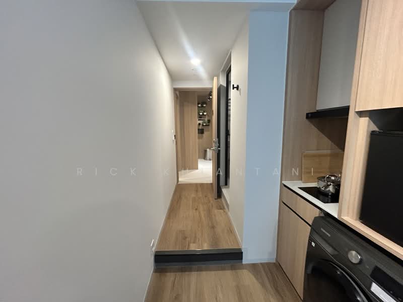 Studio @ RV, , 1 Bedroom, 200 sqft, Condominium For Rent, by Rick Khiantani, 500148511 - PropertyGuru.com.sg