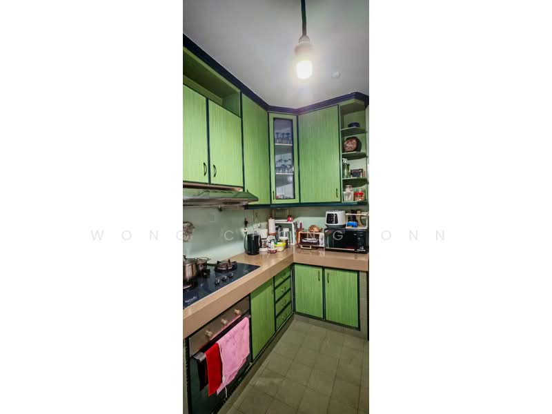 Cashew Park Condo, 52 Cashew Road, 3 Bedrooms, 1,357 sqft, Condominium For Sale, by Wong Chong Onn, 500148512 - Kitchen - PropertyGuru.com.sg