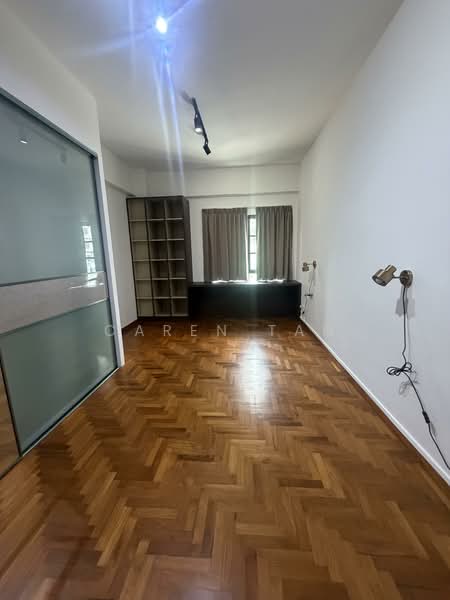 Chiltern Park, 135 Serangoon Avenue 3, 3 Bedrooms, 1,302 sqft, Condominium For Sale, by Caren Tan, 500148533 - Interior - PropertyGuru.com.sg