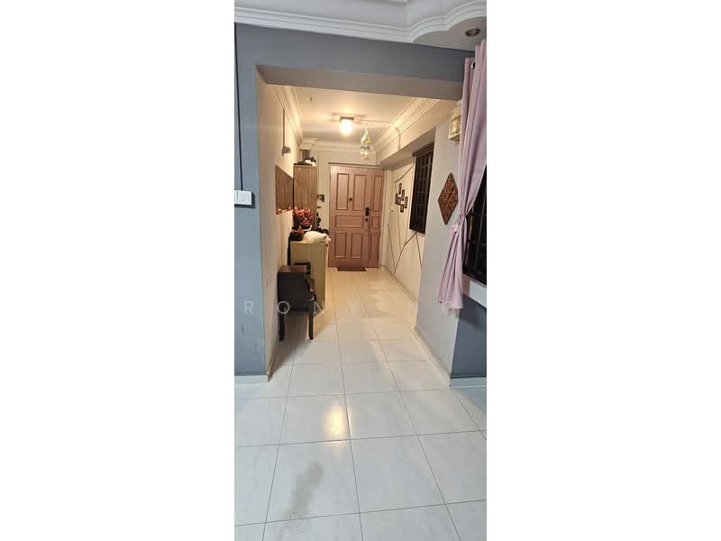 756 Woodlands Avenue 4, 756 Woodlands Avenue 4, 3 Bedrooms, 1,313 sqft, HDB Flat For Sale, by Rony Ng, 500148537 - Entrance - PropertyGuru.com.sg