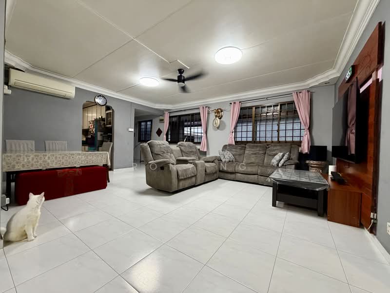 756 Woodlands Avenue 4, 756 Woodlands Avenue 4, 3 Bedrooms, 1,313 sqft, HDB Flat For Sale, by Rony Ng, 500148537 - Living Room - PropertyGuru.com.sg