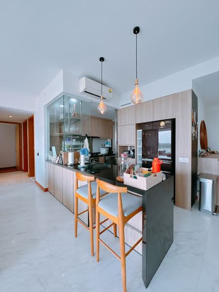Waterfront Isle, 738 Bedok Reservoir Road, 3 Bedrooms, 1,216 sqft, Condominium For Rent, by King Tang, 500148554 - Kitchen - PropertyGuru.com.sg