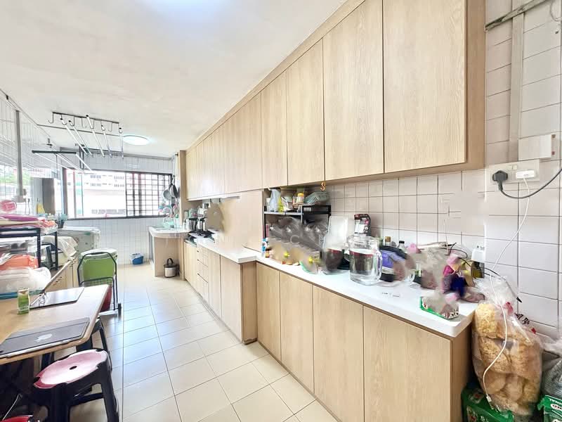 395 Yishun Ring Road, 395 Yishun Ring Road, 3 Bedrooms, 1,119 sqft, HDB Flat For Sale, by Tony Chua, 500148563 - Kitchen - PropertyGuru.com.sg