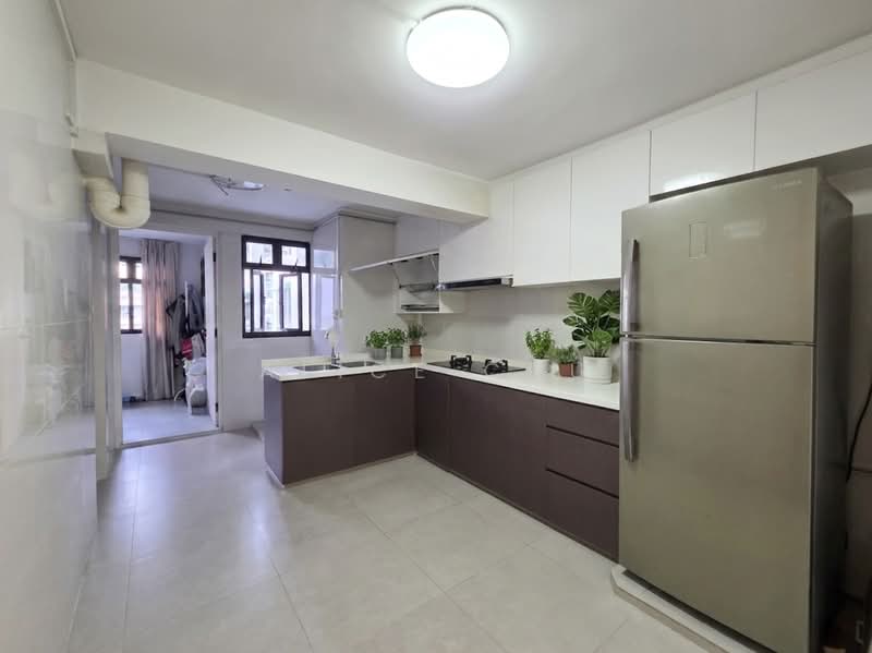 76 Lorong Limau, 76 Lorong Limau, 3 Bedrooms, 699 sqft, HDB Flat For Sale, by Alice Chu, 500148564 - Kitchen - AI Generated - PropertyGuru.com.sg