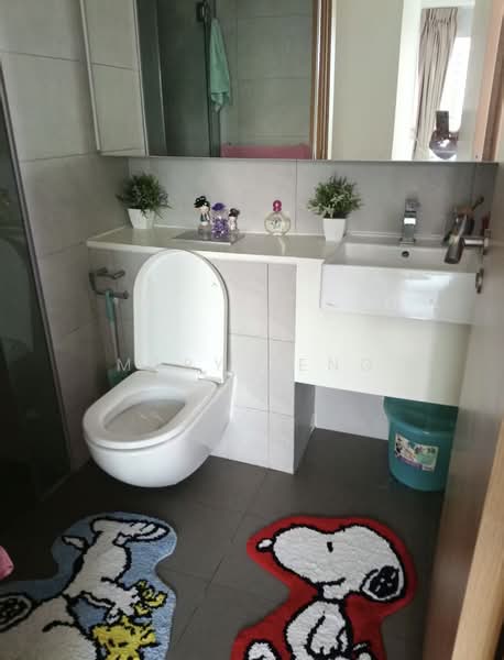 Eight Riversuites, 2 Whampoa East, 2 Bedrooms, 807 sqft, Condominium For Sale, by Mary Teng, 500148566 - Bathroom - PropertyGuru.com.sg