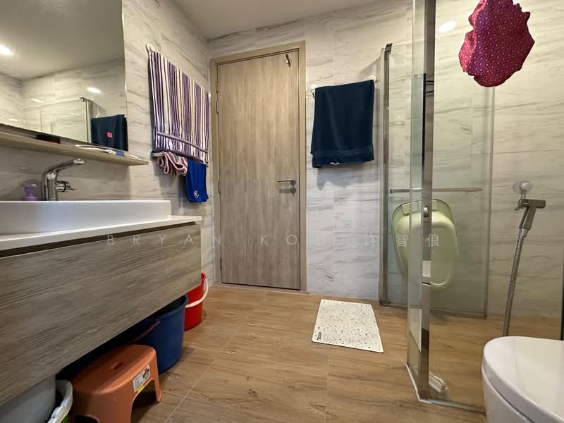 The Alps Residences, Tampines Avenue 10, 1 Bedroom, 506 sqft, Condominium For Rent, by Bryan Koh 许智俍, 500148567 - Bathroom - PropertyGuru.com.sg