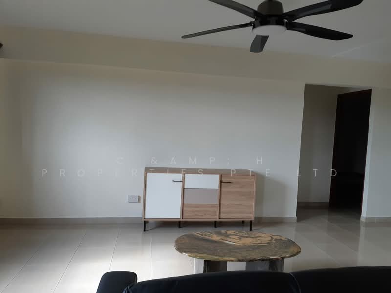 126 Simei Street 1, 126 Simei Street 1, 3 Bedrooms, 1,313 sqft, HDB Flat For Sale, by REBECCA, 500148570 - Living Room - PropertyGuru.com.sg