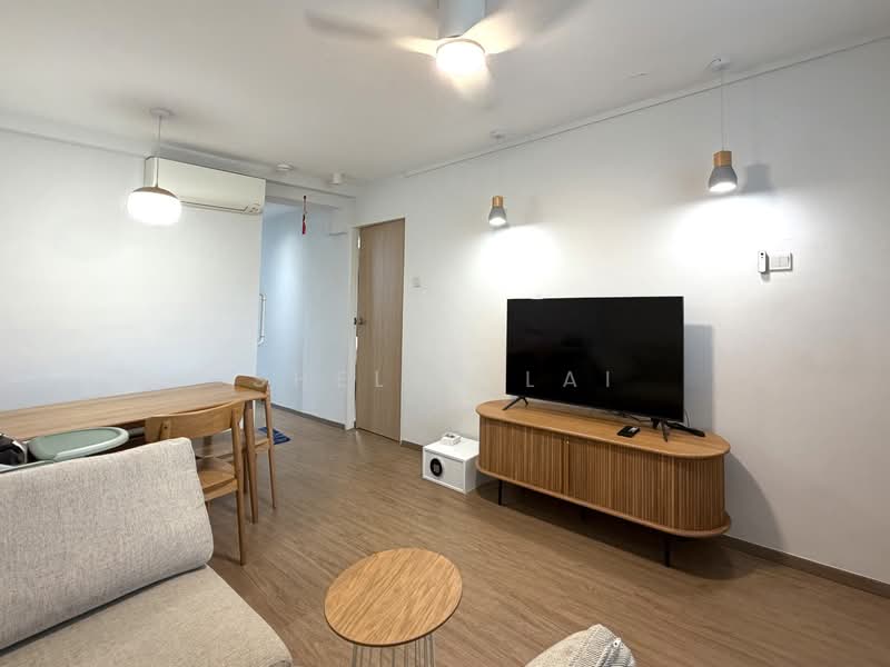 34 Jalan Bukit Ho Swee, 34 Jalan Bukit Ho Swee, 2 Bedrooms, 549 sqft, HDB Flat For Sale, by Shelby Lai, 500148576 - Living Room - PropertyGuru.com.sg