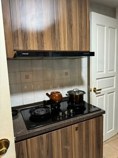 Palmwoods, 450 Upper Changi Road, 3 Bedrooms, 1,141 sqft, Condominium For Sale, by Azi Rahman, 500148578 - Kitchen - PropertyGuru.com.sg