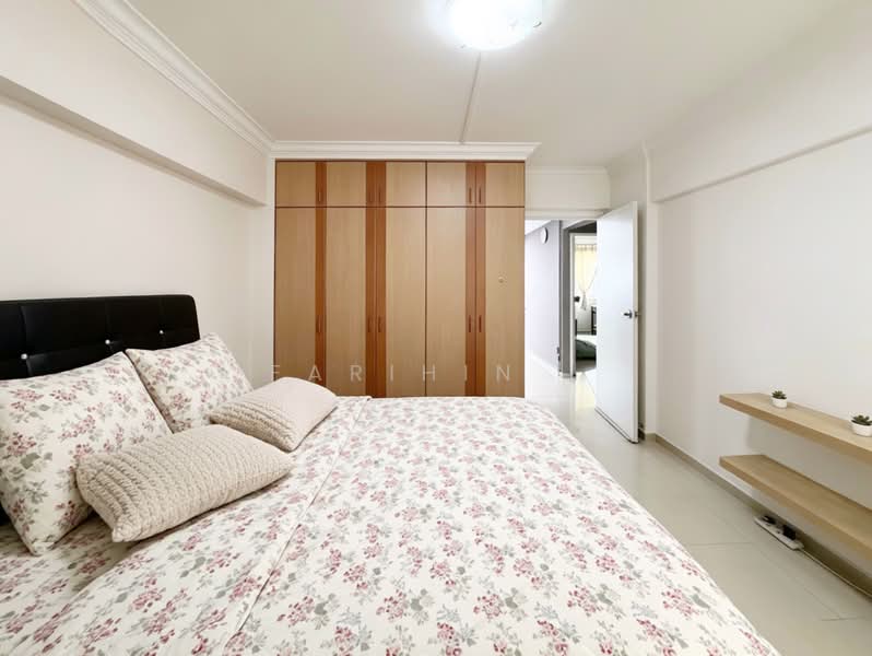 389 Yishun Avenue 6, 389 Yishun Avenue 6, 3 Bedrooms, 1,119 sqft, HDB Flat For Sale, by Farihin ., 500148586 - Master Bedroom - PropertyGuru.com.sg