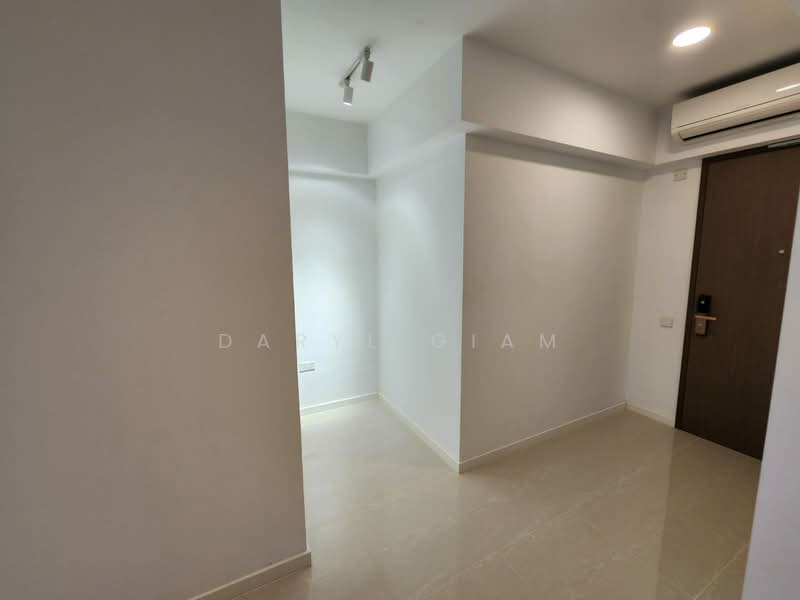 Treasure at Tampines, 57 Tampines Lane, 2 Bedrooms, 678 sqft, Condominium For Rent, by Daryl Giam, 500148589 - Entrance - PropertyGuru.com.sg