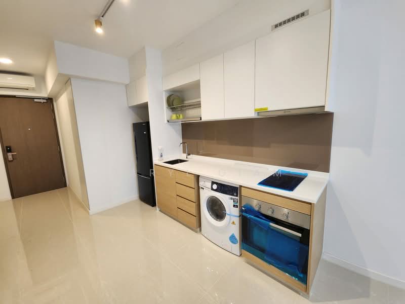 Treasure at Tampines, 57 Tampines Lane, 2 Bedrooms, 678 sqft, Condominium For Rent, by Daryl Giam, 500148589 - Kitchen - PropertyGuru.com.sg