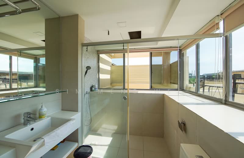 The Foliage, 370 Pasir Panjang Road, 3 Bedrooms, 1,733 sqft, Condominium For Sale, by Sim Meng Wee, 500148601 - Bathroom - PropertyGuru.com.sg