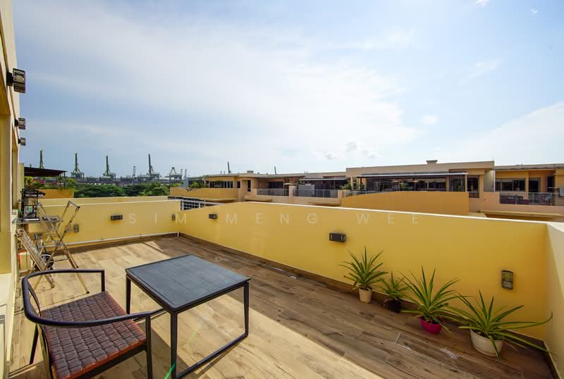 The Foliage, 370 Pasir Panjang Road, 3 Bedrooms, 1,733 sqft, Condominium For Sale, by Sim Meng Wee, 500148601 - Balcony - PropertyGuru.com.sg