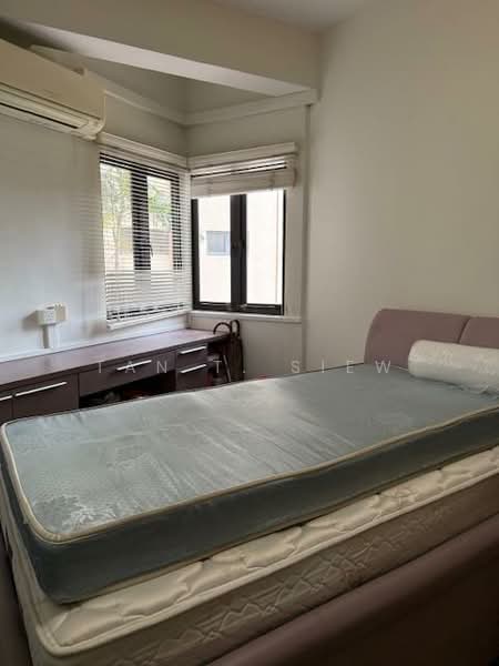 Bayshore Park, 50 Bayshore Road, 2 Bedrooms, 936 sqft, Condominium For Rent, by Tan T. Siew, 500148609 - Bedroom - PropertyGuru.com.sg