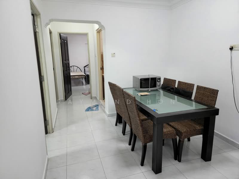 455 Clementi Avenue 3, 455 Clementi Avenue 3, 3 Bedrooms, 969 sqft, HDB Flat For Rent, by Raymond Hon, 500148610 - Dining Room - PropertyGuru.com.sg
