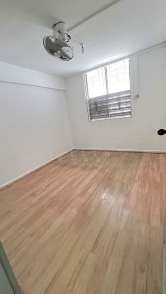 6 Jalan Batu, 6 Jalan Batu, 2 Bedrooms, 645 sqft, HDB Flat For Sale, by Eileen Chan, 500148611 - Bedroom 2 - PropertyGuru.com.sg
