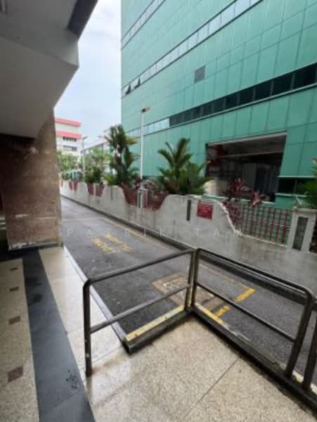 Lhk3 Building, 8 New Industrial Road, 4,069 sqft, Light Industrial (B1) For Sale, by Patrik Tam, 500148613 - Exterior - CommercialGuru.com.sg