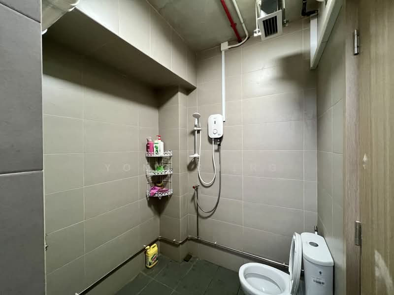 Polaris @ Woodlands, 101 Woodlands Avenue 12, 3,315 sqft, Factory / Workshop (B2) For Sale, by Yong Sheng, 500148616 - Bathroom - CommercialGuru.com.sg