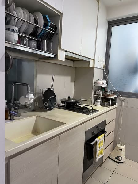 A Treasure Trove, 70 Punggol Walk, 2 Bedrooms, 775 sqft, Condominium For Rent, by Peter Tan Choon Guan, 500148626 - Kitchen - PropertyGuru.com.sg