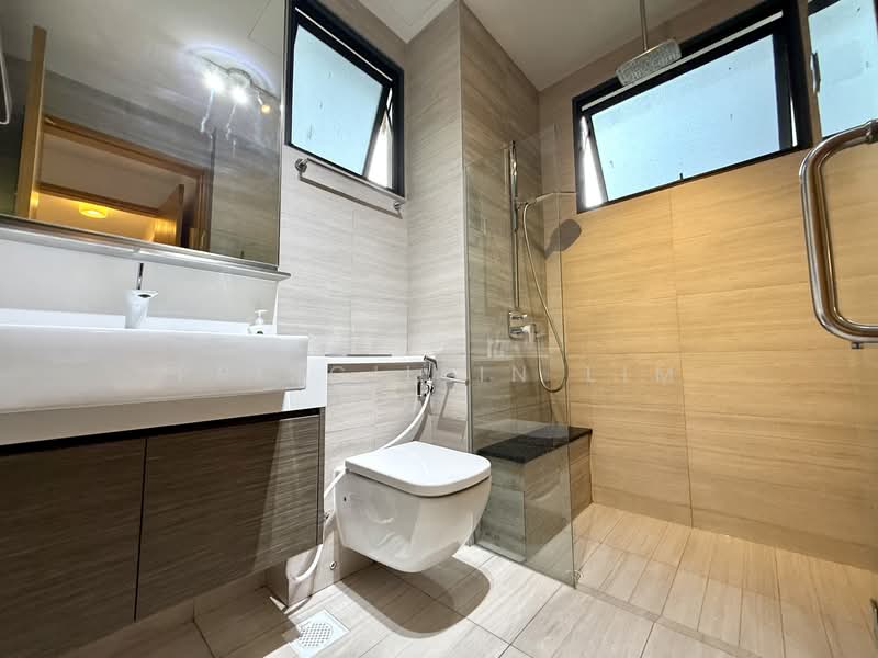 The Creek @ Bukit, 17 Toh Tuck Road, 3 Bedrooms, 1,615 sqft, Condominium For Rent, by Priscillin Lim, 500148628 - Bathroom - PropertyGuru.com.sg